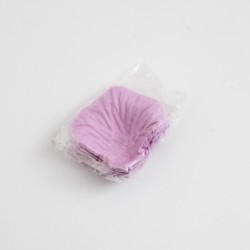 Dekoratīvas rožu ziedlapiņas lavender, 100 gab.