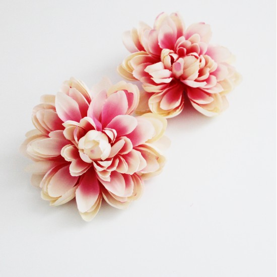 Mākslīgo ziedu galviņas d-10cm  2pcs