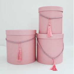 Ziedu kastes kompleks ar otiņu, maigi rozā krāsā ,3gab.