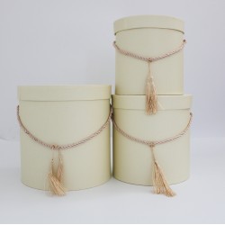 Ziedu kastes kompleks ar otiņu, dzeltenā krāsā ,3gab.