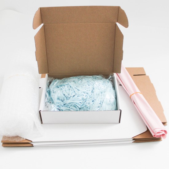Ready to ship packing set for Online Order: boxes 20*15*5cm., 5pcs.+bubble film 1m., +courier bags 5pcs., +filler 2pack.