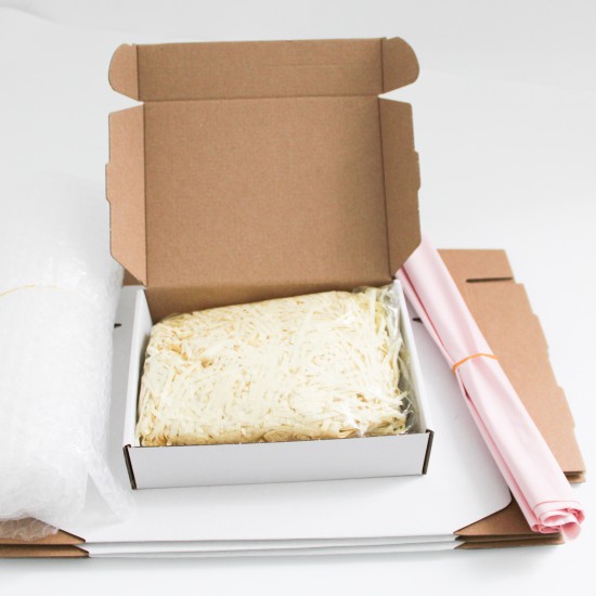 Ready to ship packing set for Online Order: boxes 20*15*5cm., 5pcs.+bubble film 1m., +courier bags 5pcs., +filler 2pack.