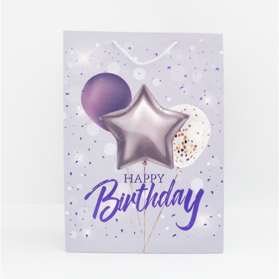 Dāvanu maisiņš ar "Happy Birthday" apdruku un virves rokturiem, 31×41×12 cm, 1 gab. Dāvanu maisiņš ar "Happy Birthday" apdruku un virves rokturiem, 31×41×12 cm, 1 gab.