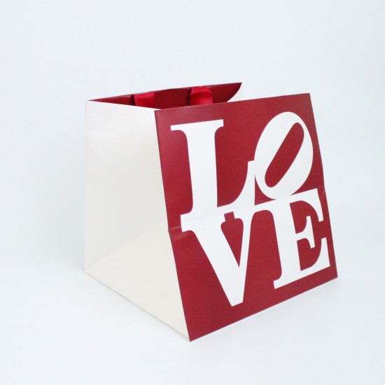 Gift bag LOVE 28*28*28cm, 1pcs,  red
