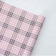 Ūdensizturīgais ziedu un dāvanu iepakojums BURBERRY 20loksnes