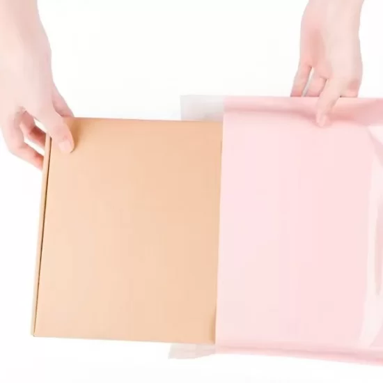 Ūdensiztūrīgie kurjeru maisi paku sūtījumiem 20*26+4cm, kr.rozā, 100gab.
